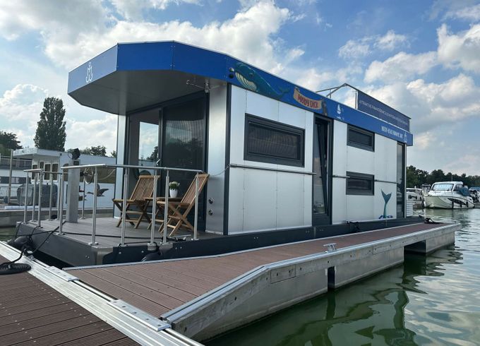 Mein Hausboot HB 07 Moby Dick