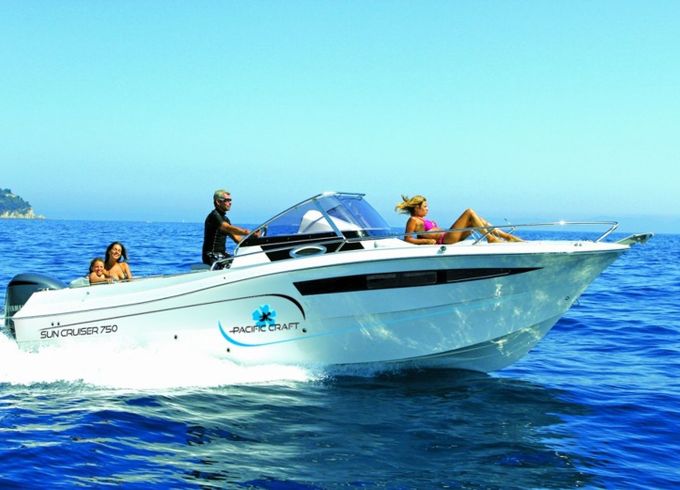 Pacific Craft 750 Oceans 3
