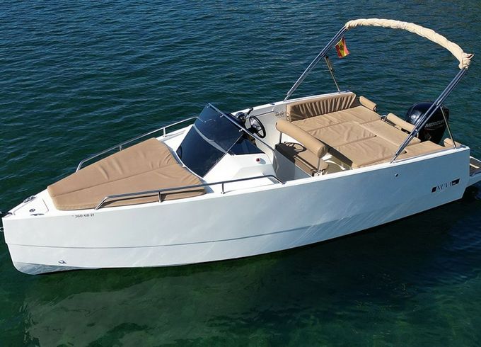 Nuva Yachts M6 Focus