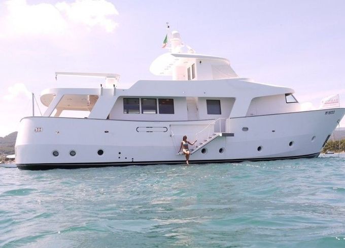 Navetta 85 Shika Kamata