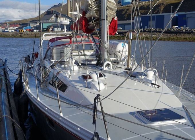 Ovni 445 Aleiga