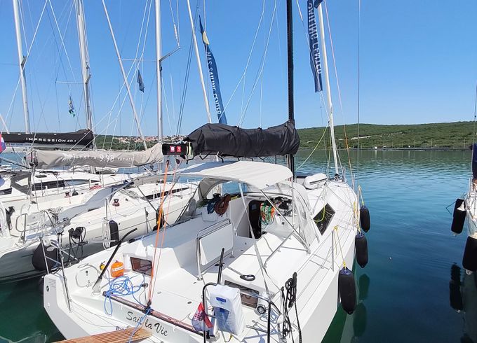 Pogo 36 Sail la Vie