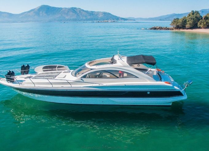 Pershing 57 Nossa