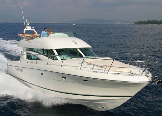 Prestige 46 Cobalt Blu