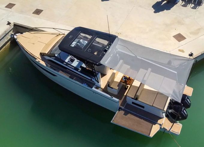 Nuva Yachts M11 Ramblero