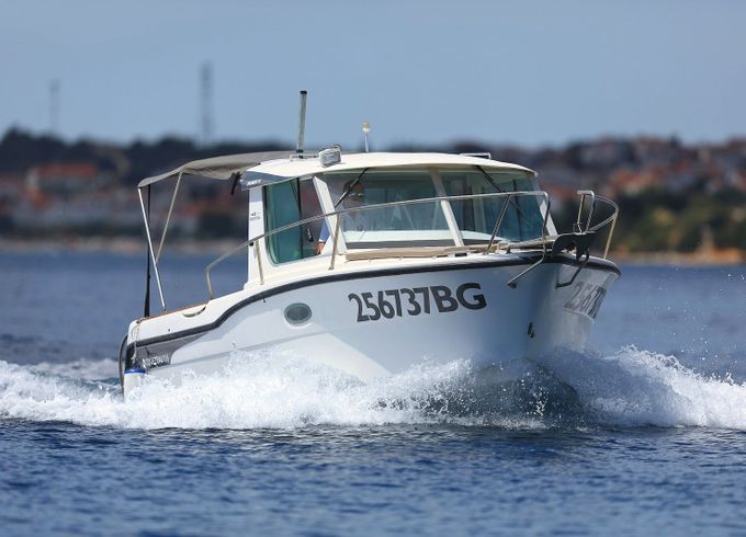 Ocqueteau Timonier 715 Custom Refit 2022