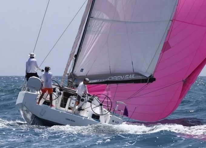 Pogo 12.50 Luna Rosa