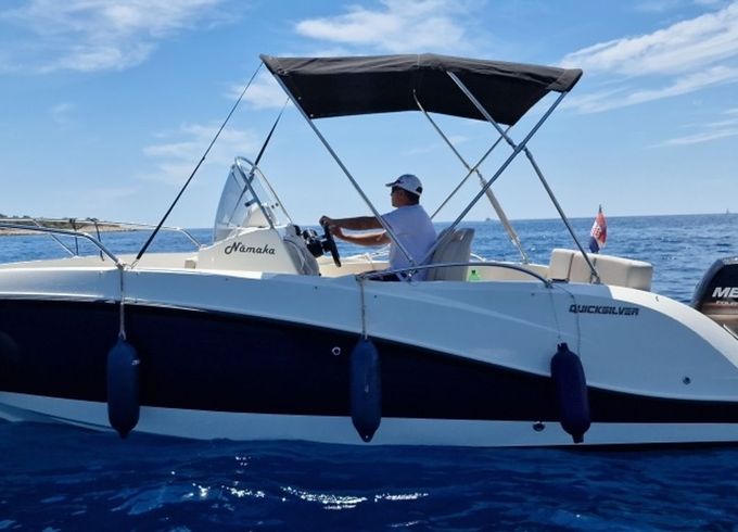 Quicksilver 605 Mamaka