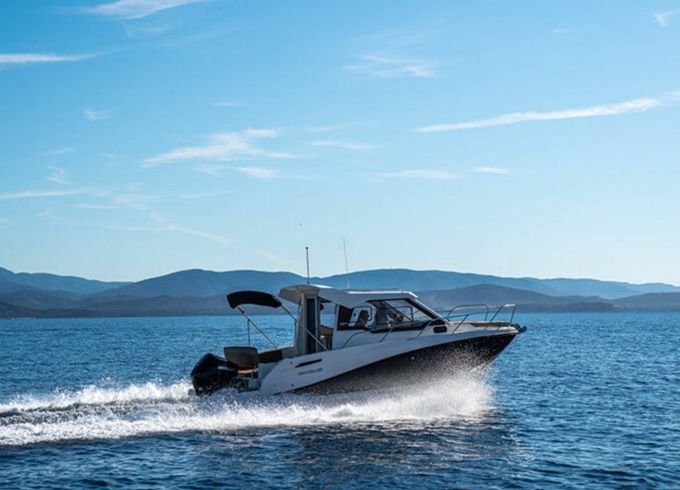 Quicksilver 675 Activ Weekend 23