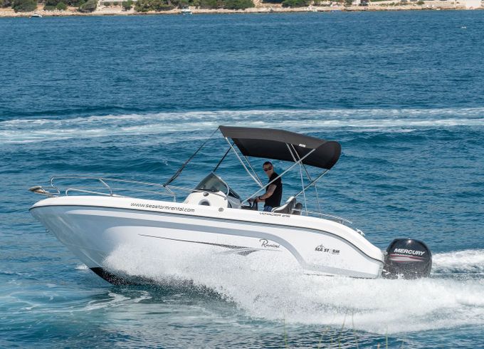 Ranieri Voyager 21S 17