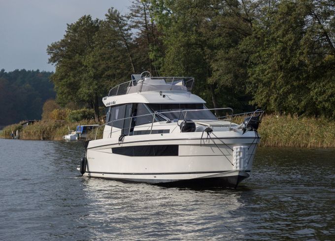 Platinum 989 Flybridge Wieder'n Max