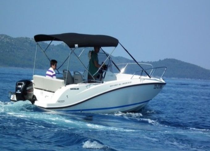 Quicksilver 605 Active Open