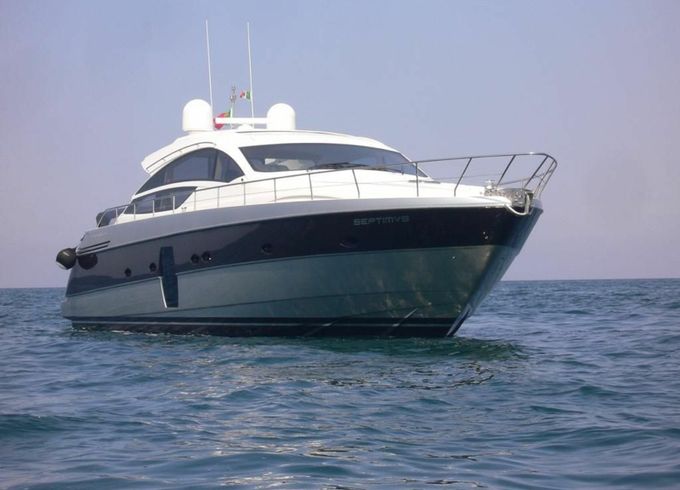 Pershing 64 Septimvs