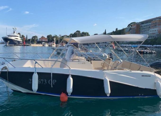 Quicksilver 675 Open Blue