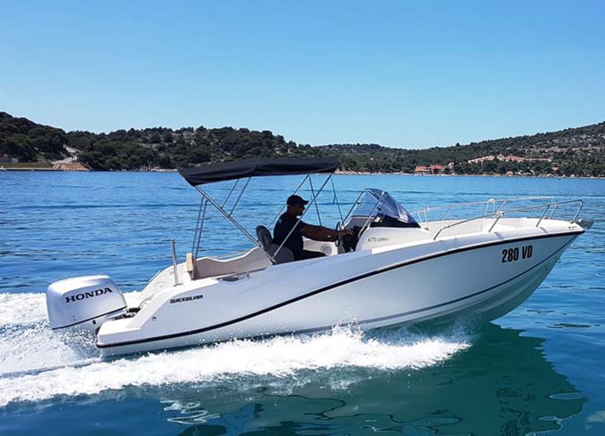 Quicksilver 675 Open  Sport