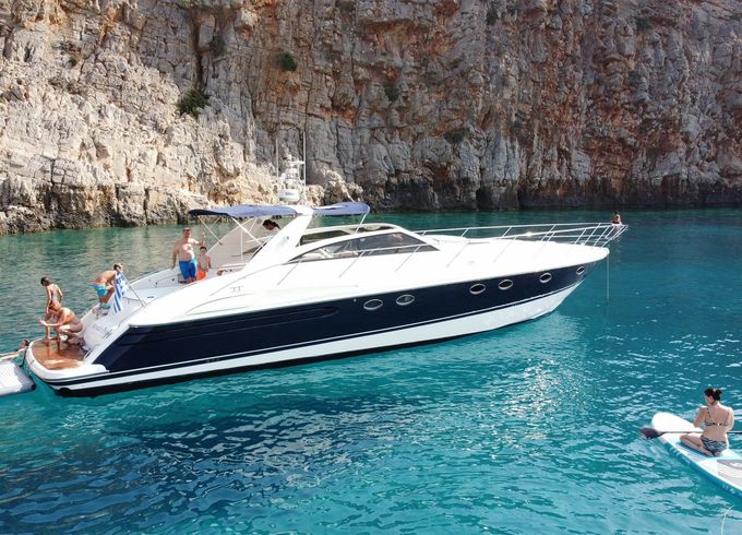 Princess V55 Whale Tale