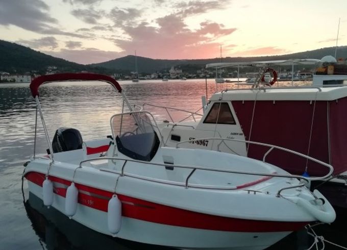 Salmeri 190 Open Syros