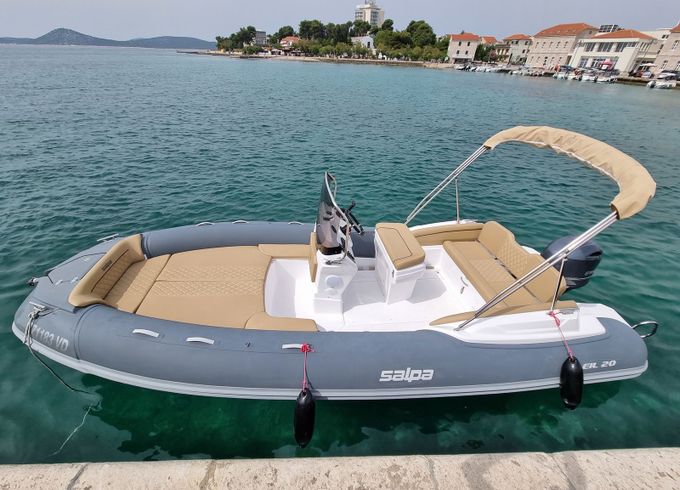 Salpa 20 Patrol