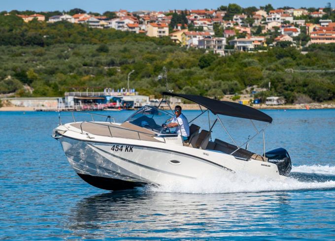 Quicksilver 755 Sun Deck 454 KK