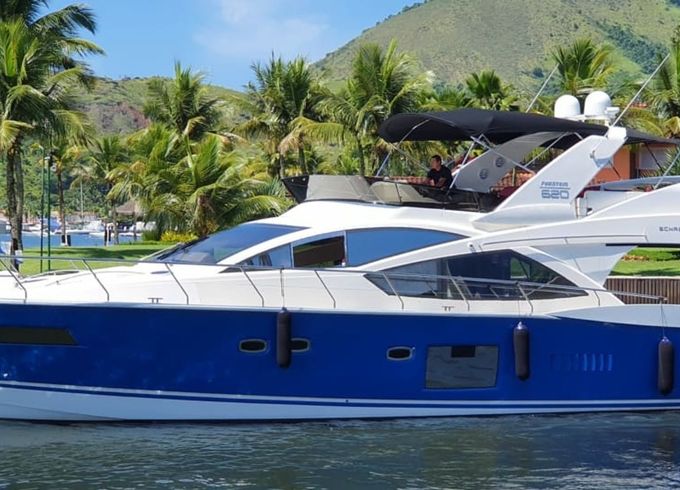 Schaefer Yachts 620 Pininfarina Ella 2