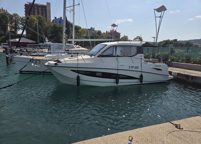 Quicksilver 905 Hippie