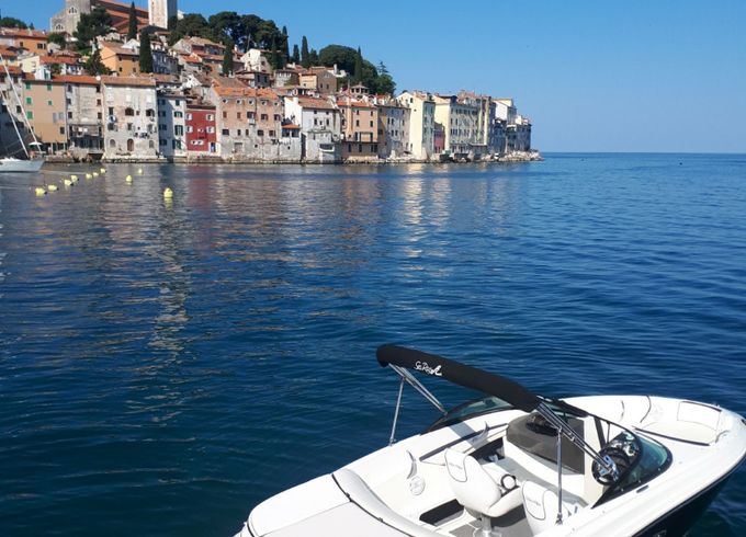 Sea Ray 190 Sport black - Rovinj