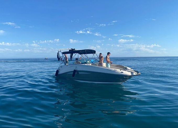 Sea Ray 260 Fenlander 4
