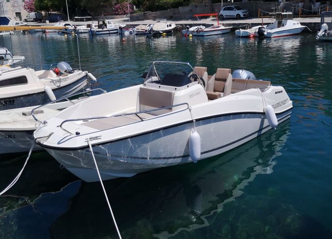 Quicksilver 555 Open Active