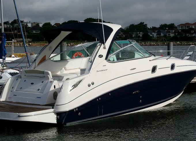 Sea Ray 305 Sundancer Fourbuoys