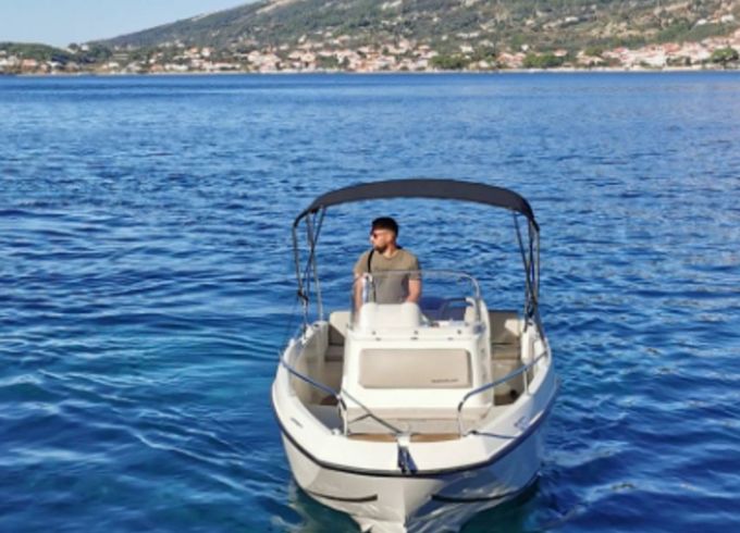 Quicksilver 555 Open Active 15