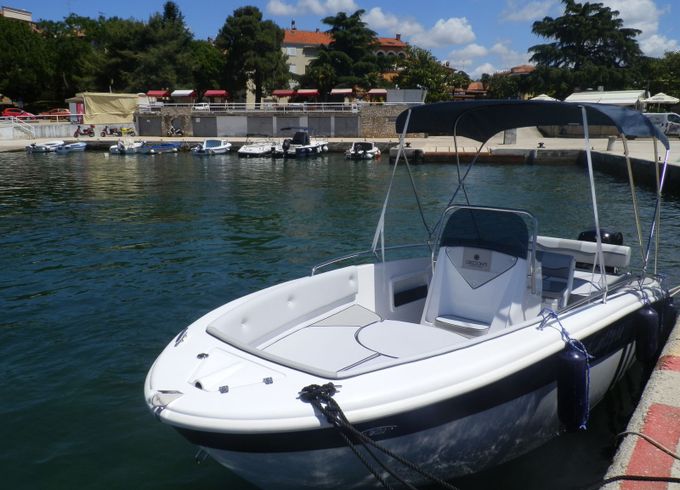 Salmeri 21 Calypso