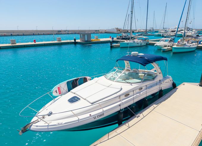 Sea Ray 375 Captain Vasilis