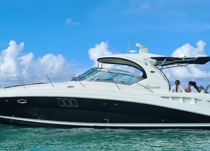 Sea Ray Sundancer 44 Marcello
