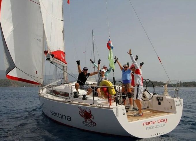 Salona 41 Race Dog