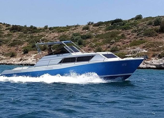 Riva 33 Aetos