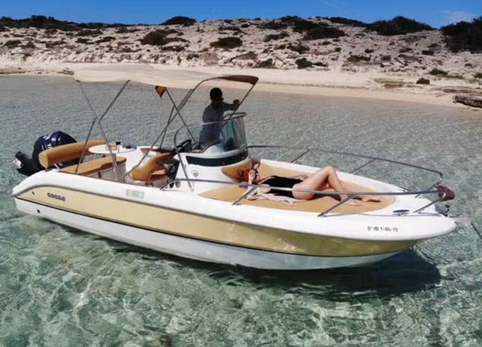 Sessa Key Largo 20 Deck 16