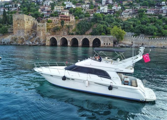 Sea Ray 480 Sedan Esperanza 2