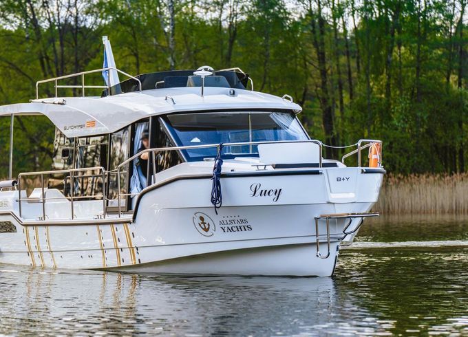 Sun Camper 35 Flybridge Lucy
