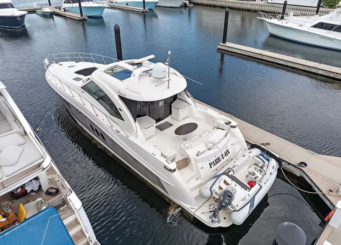 Sea Ray 60 Sundancer Parr-T-On