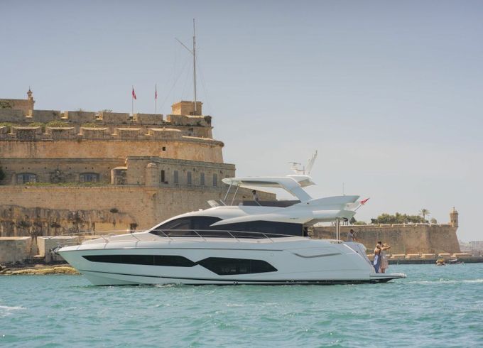 Sunseeker Manhattan 66 Tsavorite