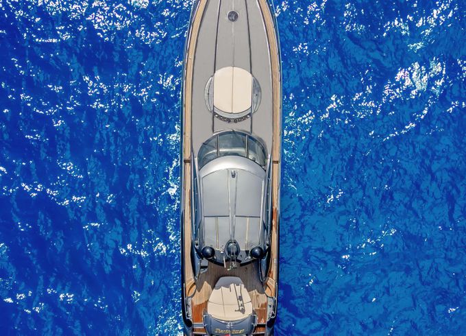 Sunseeker Predator 75 Twisted