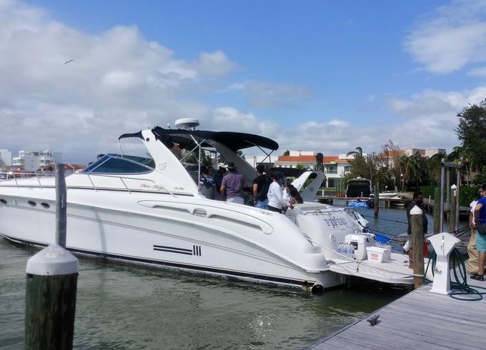 Sea Ray 60 Sundancer Pepeno