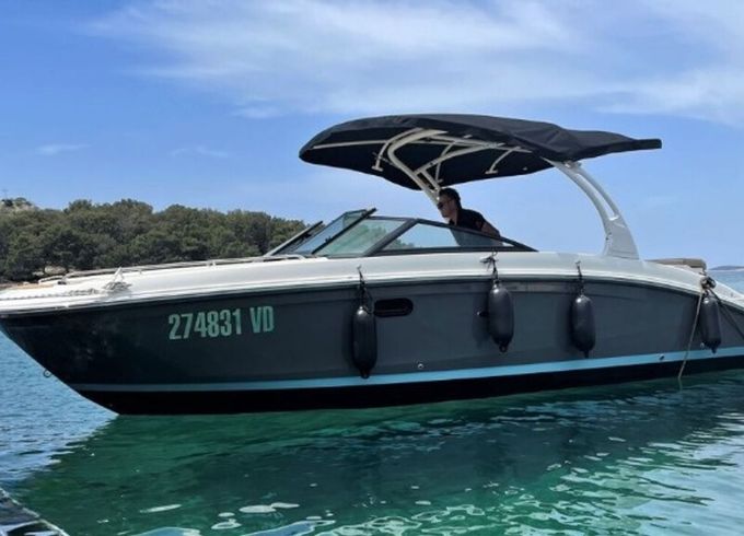 Sea Ray SDX 270 Pepperoni