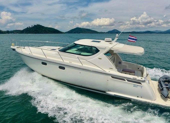 Tiara 43 Crystal