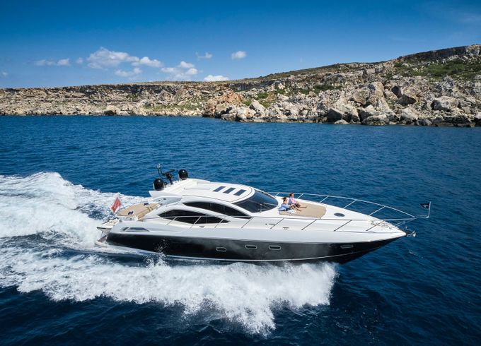 Sunseeker Predator 64 Sunseeker Predator 64