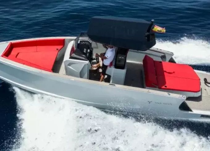 Titan Yachts UX Dandara