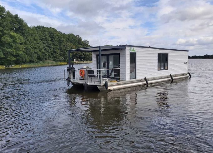 vonAnker Houseboat Koika