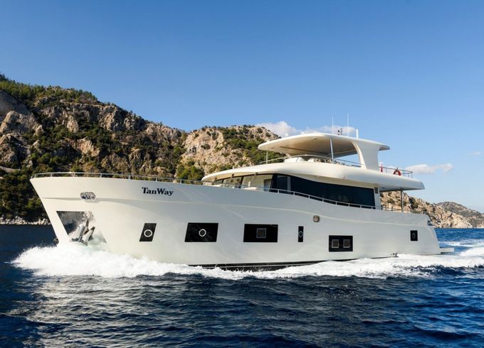 Trawler 85 TanWay