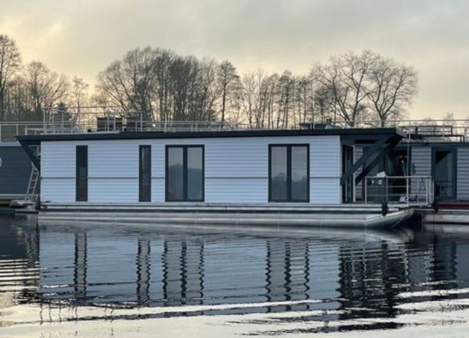 vonAnker Houseboat MonaLisa