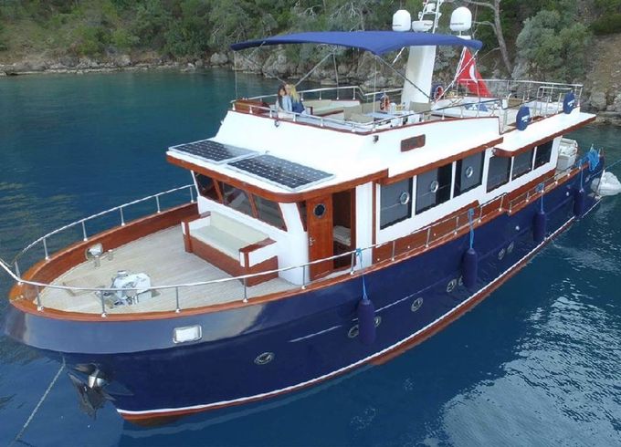 Trawler 65 Ruzanna